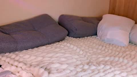 elenamonroe_ online show from July 24, 3:59 pm