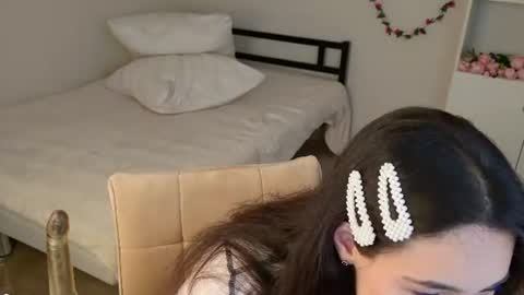eleonoraa_sun online show from August 6, 5:01 pm