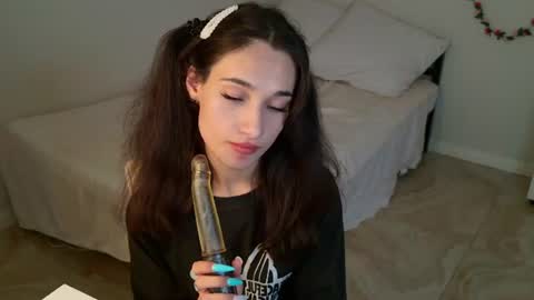 eleonoraa_sun online show from August 13, 6:44 pm