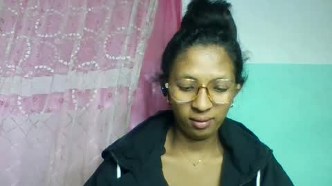 eliah193653 online show from July 31, 10:21 am