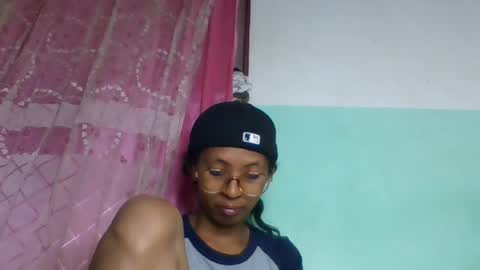 eliah193653 online show from August 8, 6:46 am