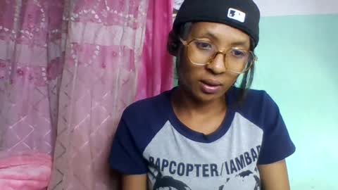 eliah193653 online show from August 8, 11:21 am