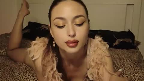 eliana_fox online show from August 8, 8:31 pm
