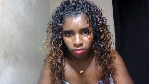 elina981 online show from August 1, 3:29 pm