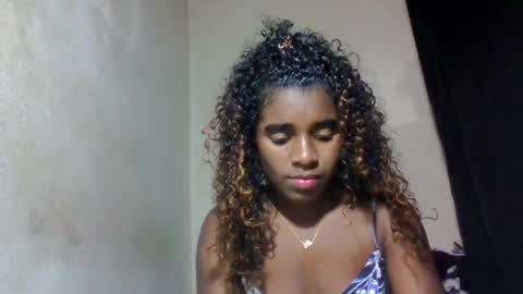 elina981 online show from August 2, 7:48 am