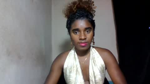 elina981 online show from August 5, 10:02 am