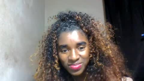 elina981 online show from August 6, 1:43 pm