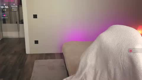 Elina online show from July 23, 10:39 am