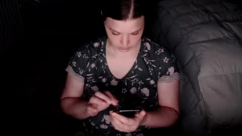 ElinaReign online show from September 3, 6:33 pm