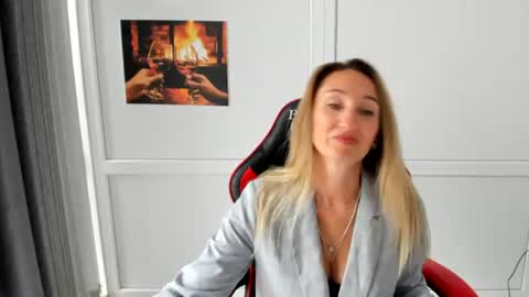 Milena online show from July 28, 7:47 am