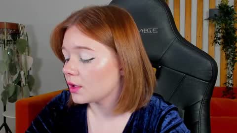 elinavale online show from July 21, 2:37 am
