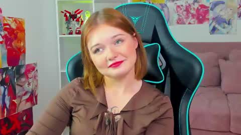 elinavale online show from August 14, 2:10 pm