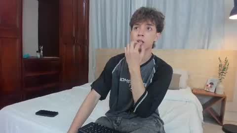 eliosuff online show from August 6, 8:30 pm