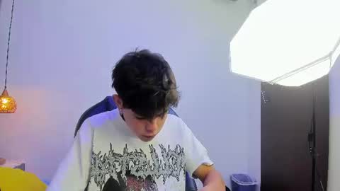 eliot_rizzo online show from August 9, 4:24 am