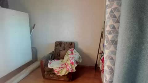 Elis online show from August 4, 2:52 am