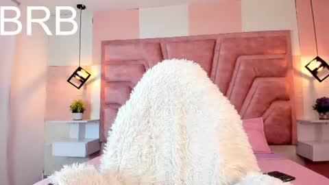 elisa_collins online show from July 26, 1:43 am