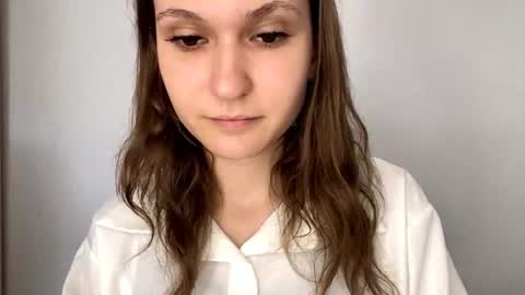 ElisabethSt online show from August 12, 4:48 am