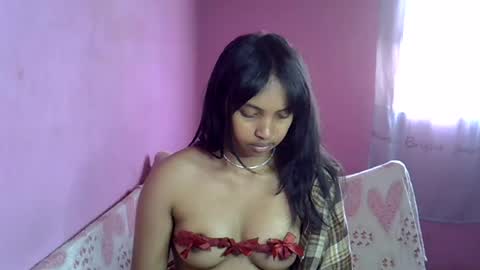 elisah01 online show from August 11, 7:54 am
