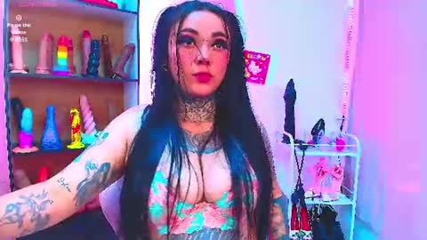 Elisce cloud online show from June 17, 1:48 am