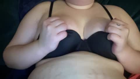 eliseknight online show from July 24, 9:34 am