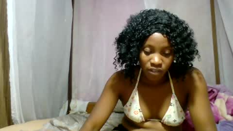 elita12010 online show from July 23, 6:05 am