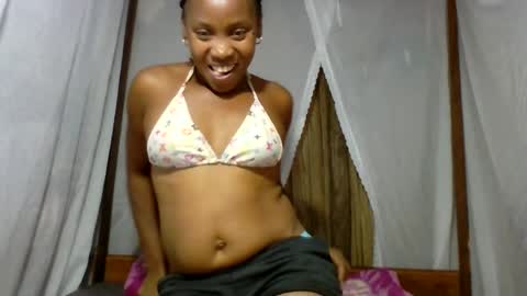 elita12010 online show from July 26, 8:08 am
