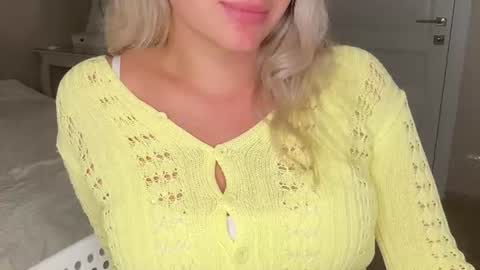 Stephanie online show from July 31, 6:35 pm