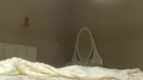 Stephanie online show from August 11, 9:17 pm