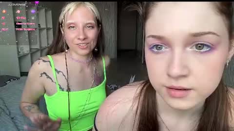 elizabethh_brown online show from July 2, 10:05 am
