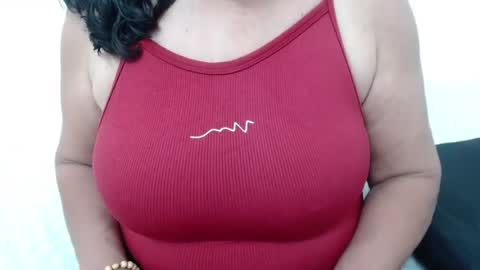 ElizabethMiler online show from August 4, 2:41 am