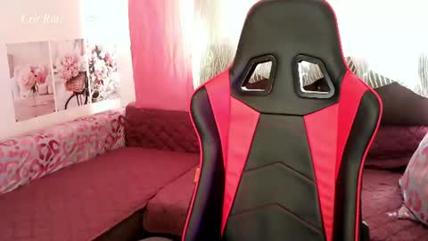 Hellomy name is Liset Monroe online show from August 11, 9:11 am