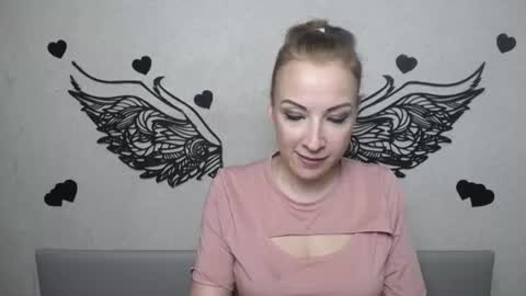 ElizabethSho online show from August 9, 5:47 pm