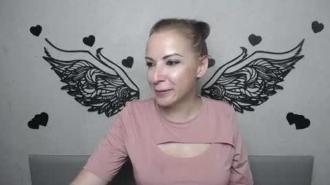 ElizabethSho online show from August 9, 11:17 pm