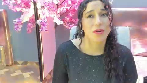 elizabetth bennet online show from July 18, 8:21 pm