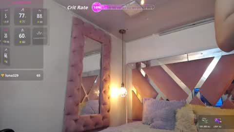 Elizabeth online show from August 13, 3:59 pm