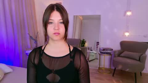 Eliza online show from August 2, 5:53 pm