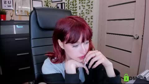 Eliza online show from August 5, 1:03 am