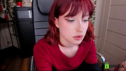 Eliza online show from August 6, 12:31 am