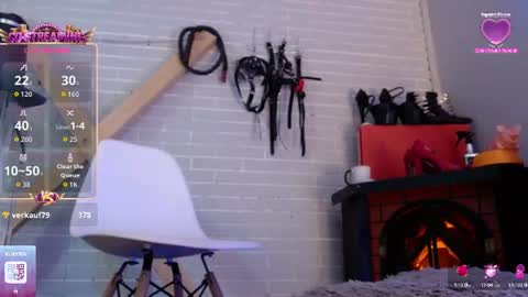 elizabeth online show from August 1, 11:22 pm