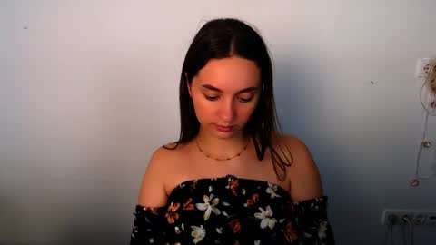 elizsun online show from August 7, 10:04 am