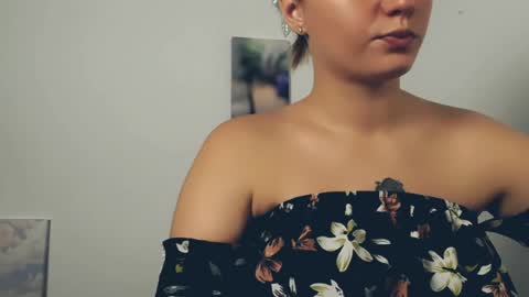 elizsun online show from August 10, 11:55 am