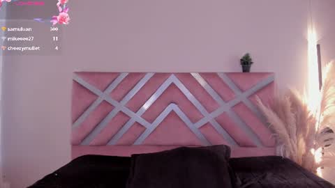 Ella Olmos  online show from August 12, 5:48 pm