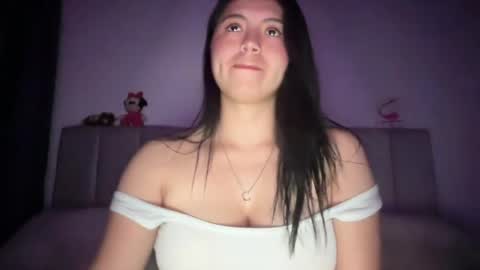 Ella  online show from August 4, 4:53 am