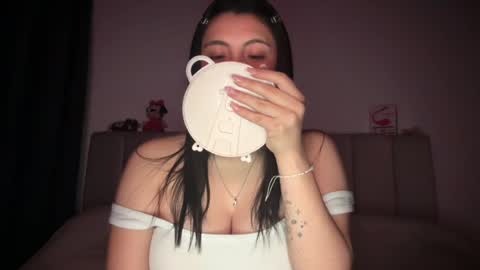 Ella  online show from August 6, 5:17 am