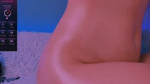 ellaamber online show from August 10, 6:31 pm