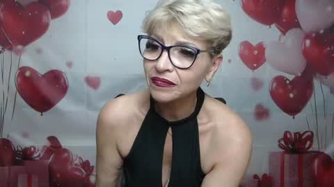EllaBonito online show from August 5, 10:02 am