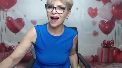 EllaBonito online show from August 11, 11:23 am
