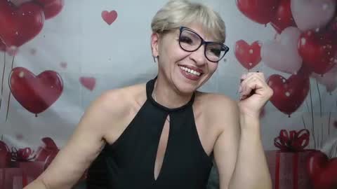 EllaBonito online show from August 14, 8:51 am