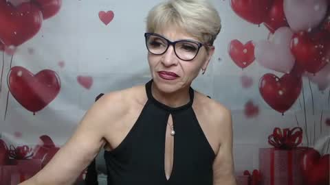 EllaBonito online show from August 14, 1:15 pm