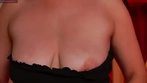 ellacanny online show from August 13, 8:28 am